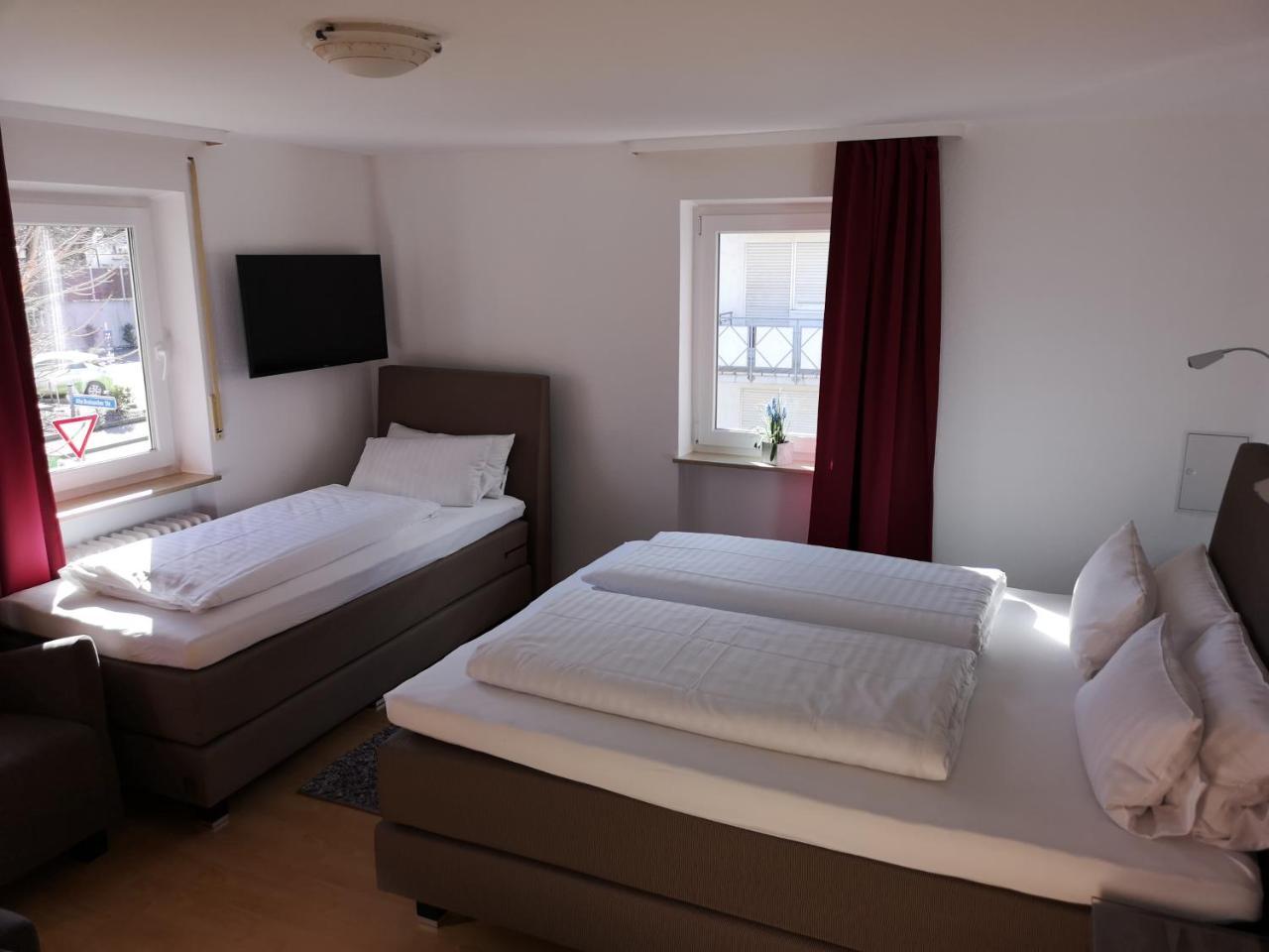 Tuniberg Restaurant Hotel Friburgo de Brisgovia Habitación foto